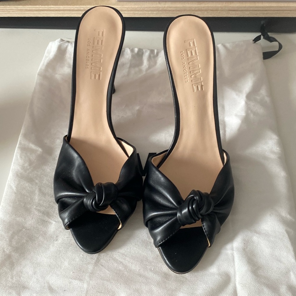 Never worn! Femme LA Janis Mule in Black